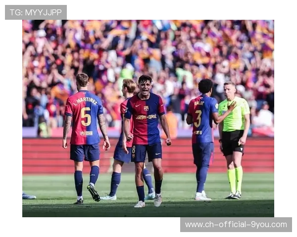 巴萨佩德里强势回归中距离爆射得分